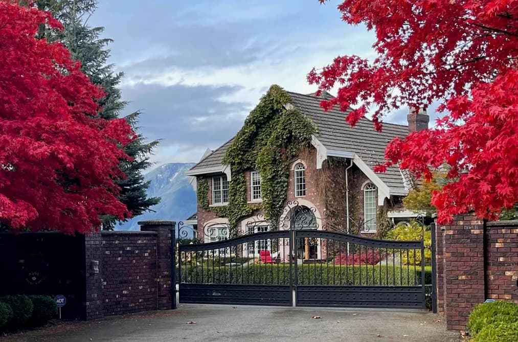 8504 HUCKLEBERRY PLACE, Chilliwack, BC — Residential for Sale - Main Photo