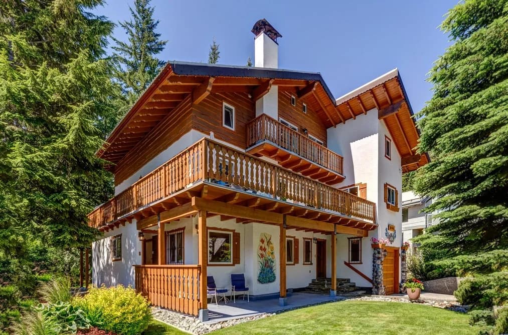 8512 DRIFTER WAY, Whistler, BC — Residential for Sale - Main Photo
