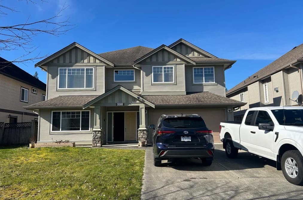 8523 THORPE STREET, Mission, BC — Residential for Sale - Main Photo