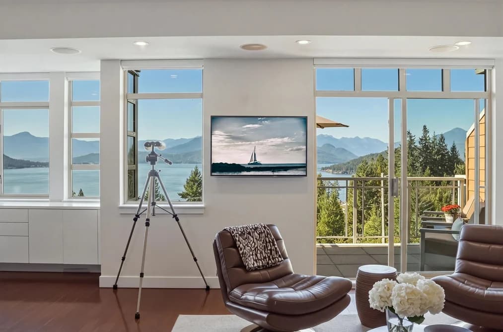 8547 SEASCAPE COURT, West Vancouver, BC — Residential for Sale - Main Photo