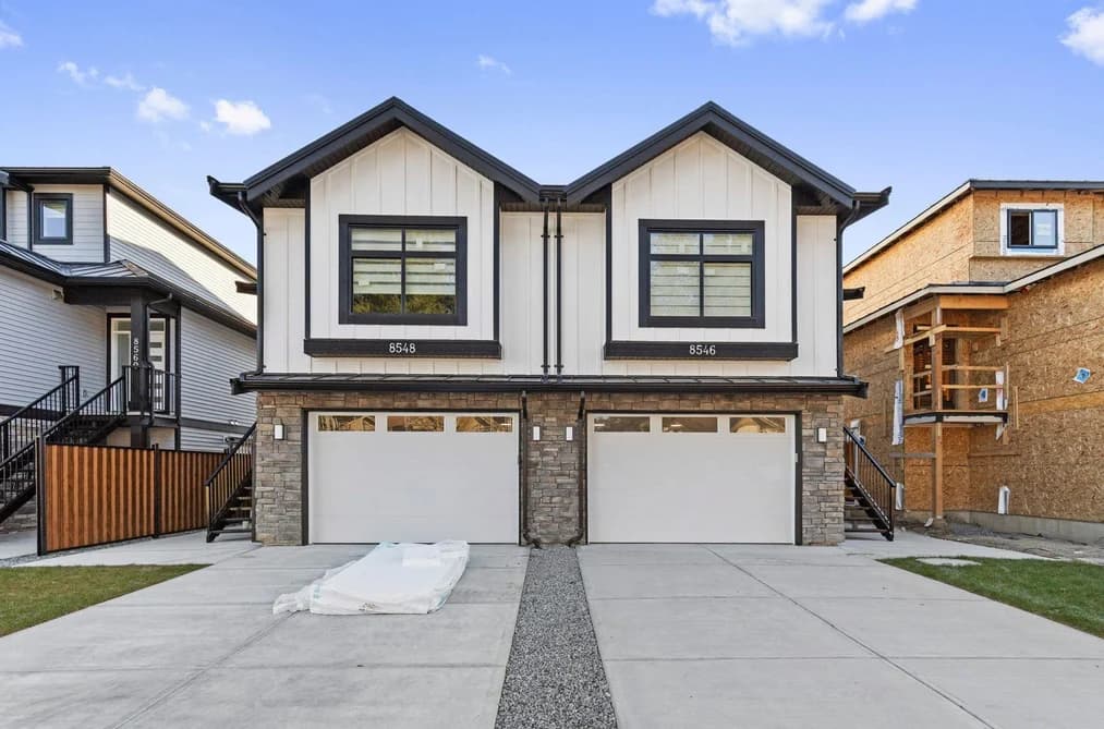 8548 DUNBAR WAY, Mission, BC — Residential for Sale - Main Photo