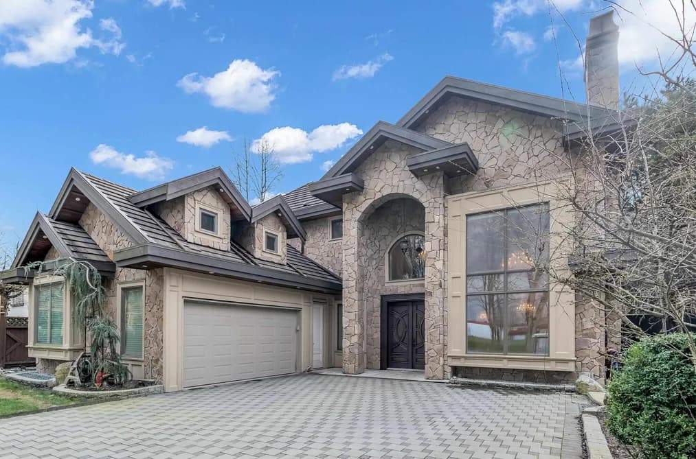 8560 RYAN ROAD, Richmond, BC — Residential for Sale - Photo 2