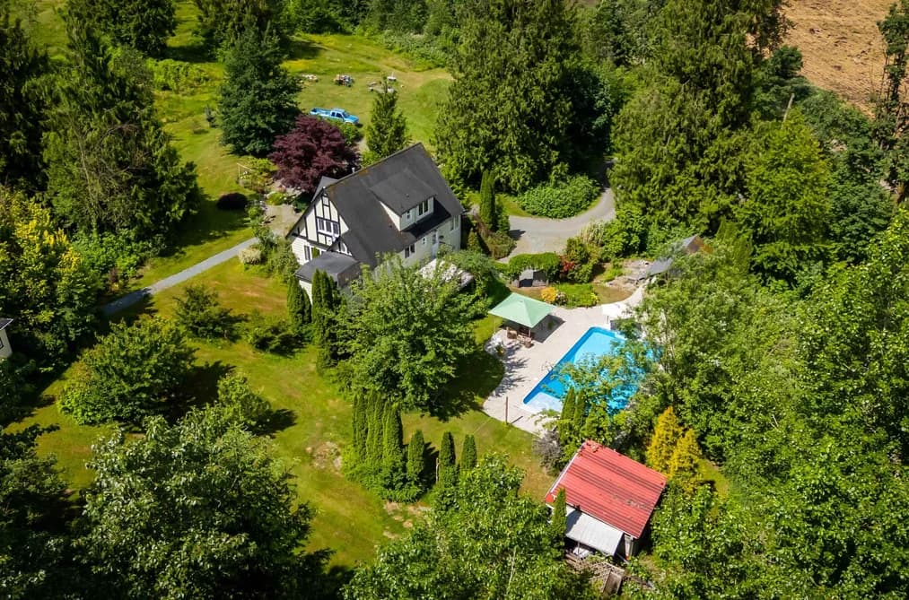 8561 BRADNER ROAD, Abbotsford, BC — Residential for Sale - Main Photo