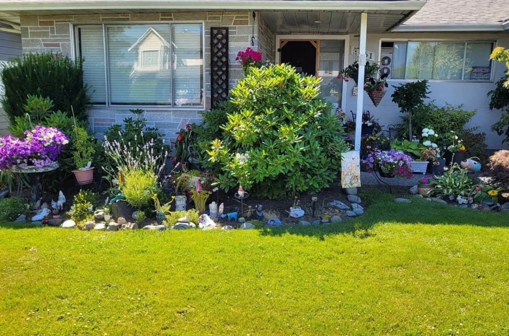 8561 BROADWAY STREET, Chilliwack, BC — Residential for Sale - Main Photo