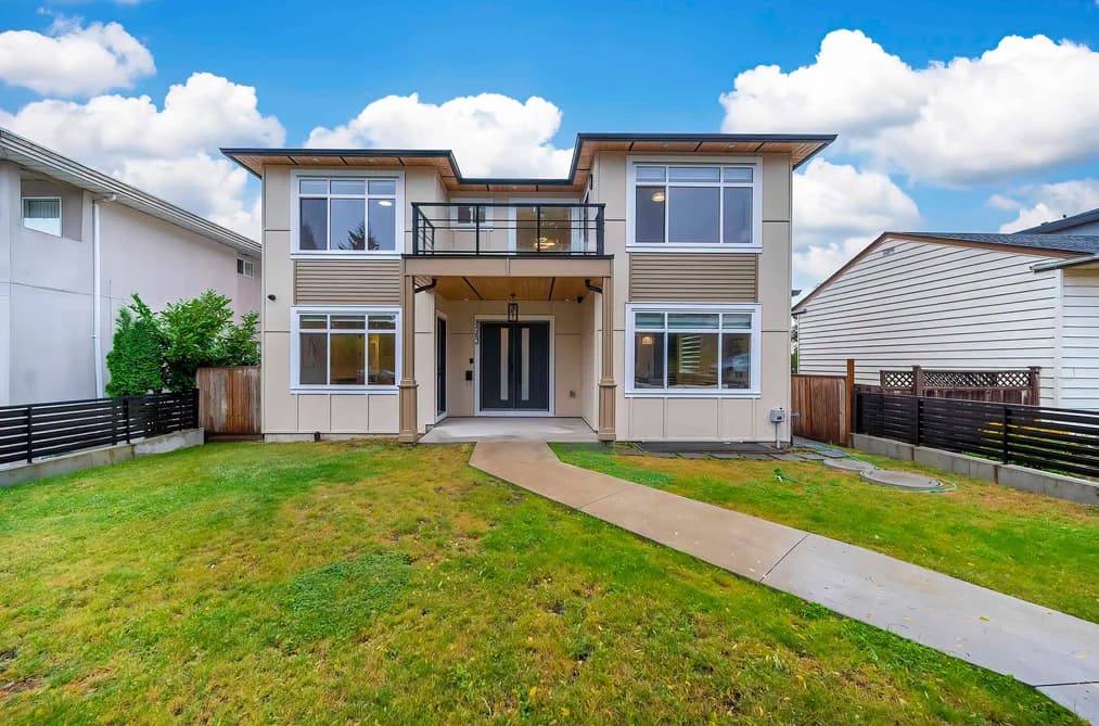 8563 11TH AVENUE, Burnaby, BC — Residential for Sale - Main Photo