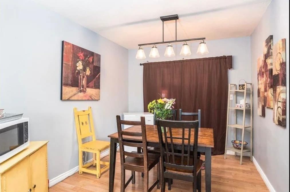 8565 BROADWAY STREET, Chilliwack, BC — Residential for Sale - Photo 2