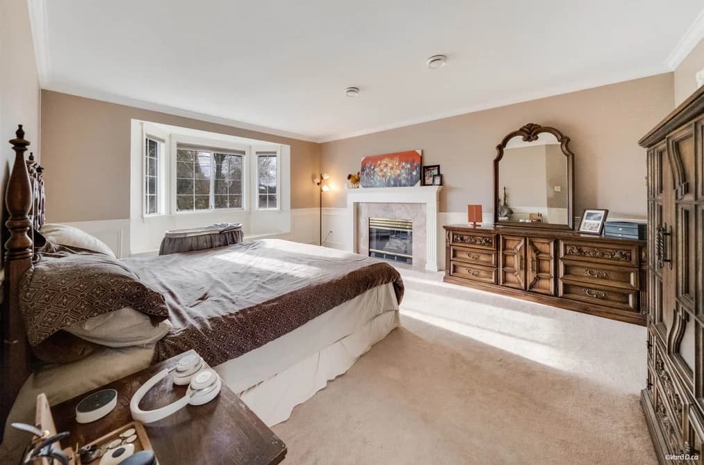 8569 141A STREET, Surrey, BC — Residential for Sale - Photo 2