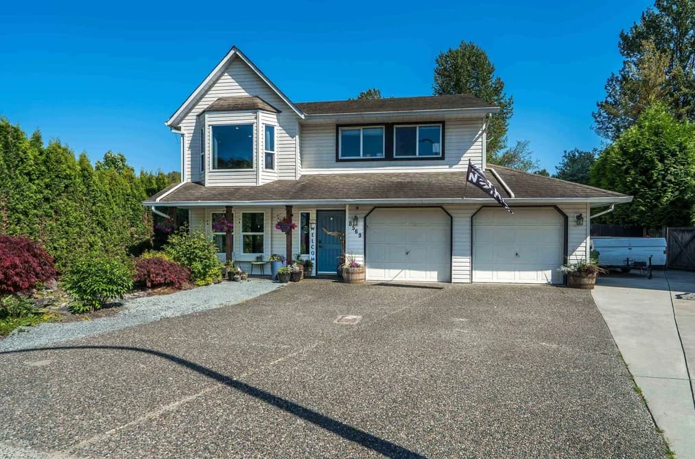 8569 MCKEE PLACE, Chilliwack, BC — Residential for Sale - Main Photo
