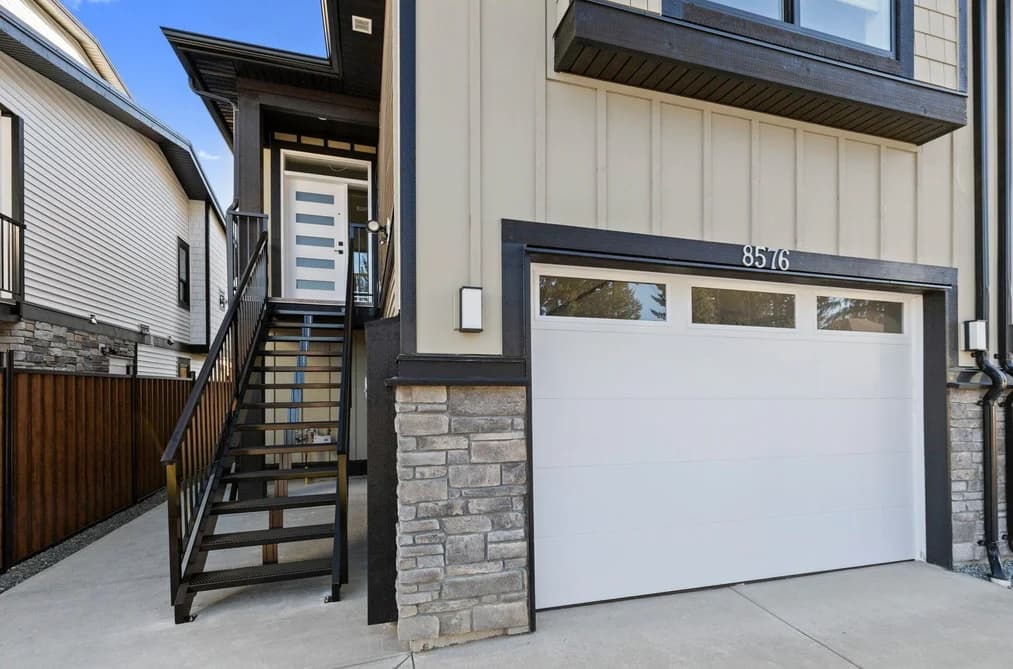8576 DUNBAR WAY, Mission, BC — Residential for Sale - Photo 2