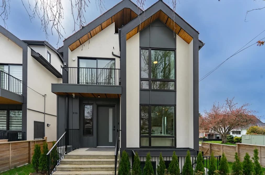 858 W 64TH AVENUE, Vancouver, BC — Residential Income for Sale - Main Photo