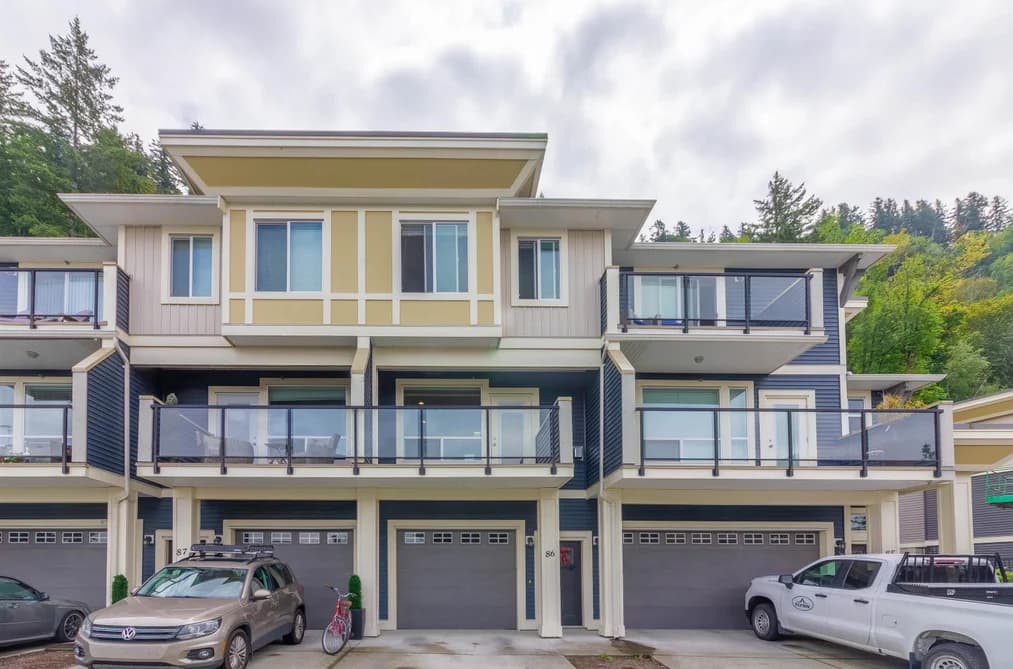 86 6026 LINDEMAN STREET, Chilliwack, BC — Residential for Sale - Photo 2
