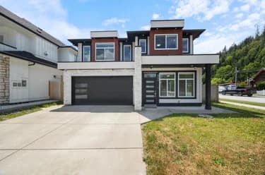 House for sale at 860 Willow Place Harrison Hot Springs British Columbia - MLS: R3144721