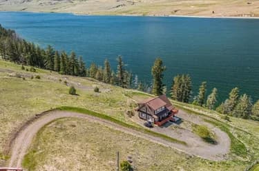 House for sale at 8605 Old Kamloops Road No City Value British Columbia - MLS: R3126781