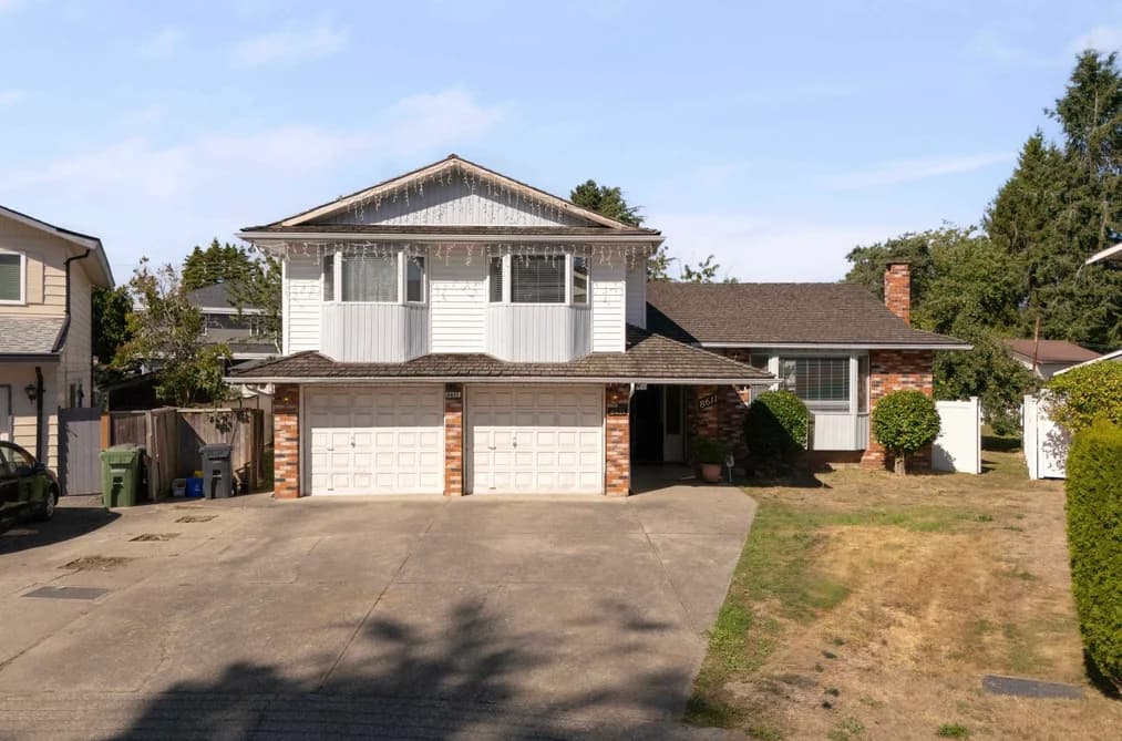 8611 RIDEAU DRIVE, Richmond, BC — Residential for Sale - Main Photo
