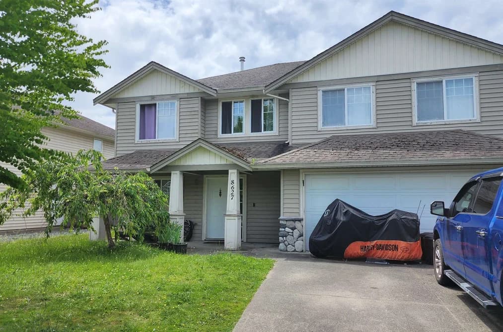 8627 HENDERSON STREET, Mission, BC — Residential for Sale - Main Photo