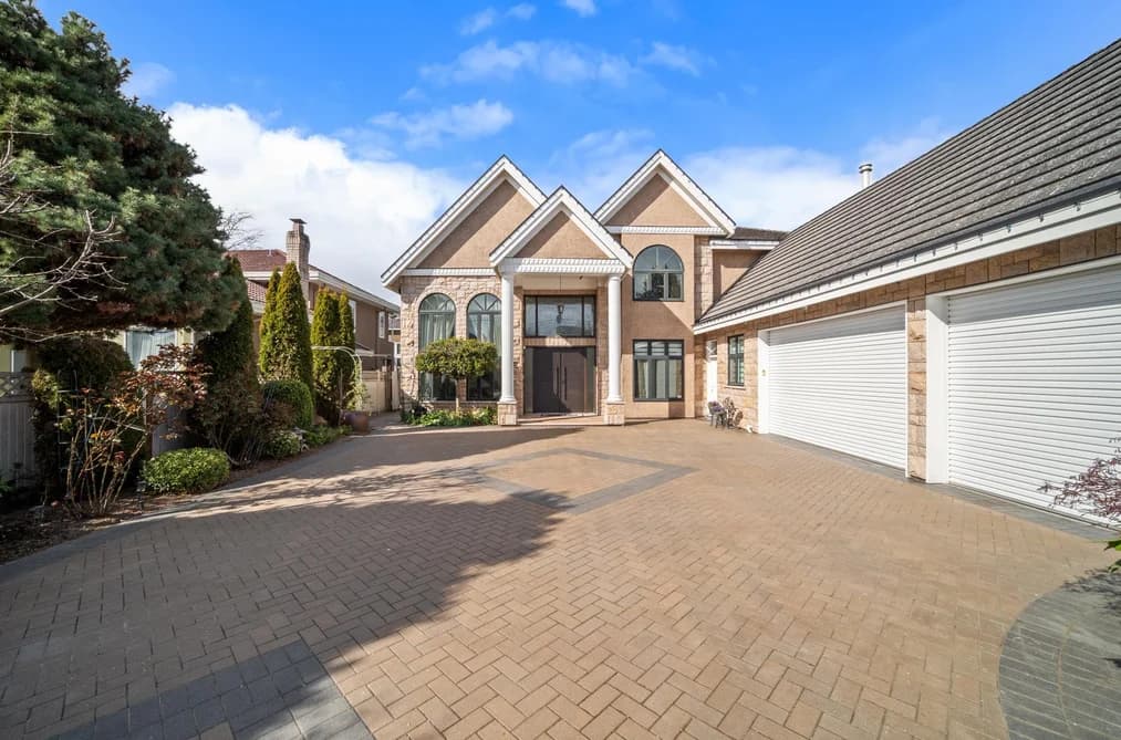 8651 PIGOTT ROAD, Richmond, BC — Residential for Sale - Photo 2