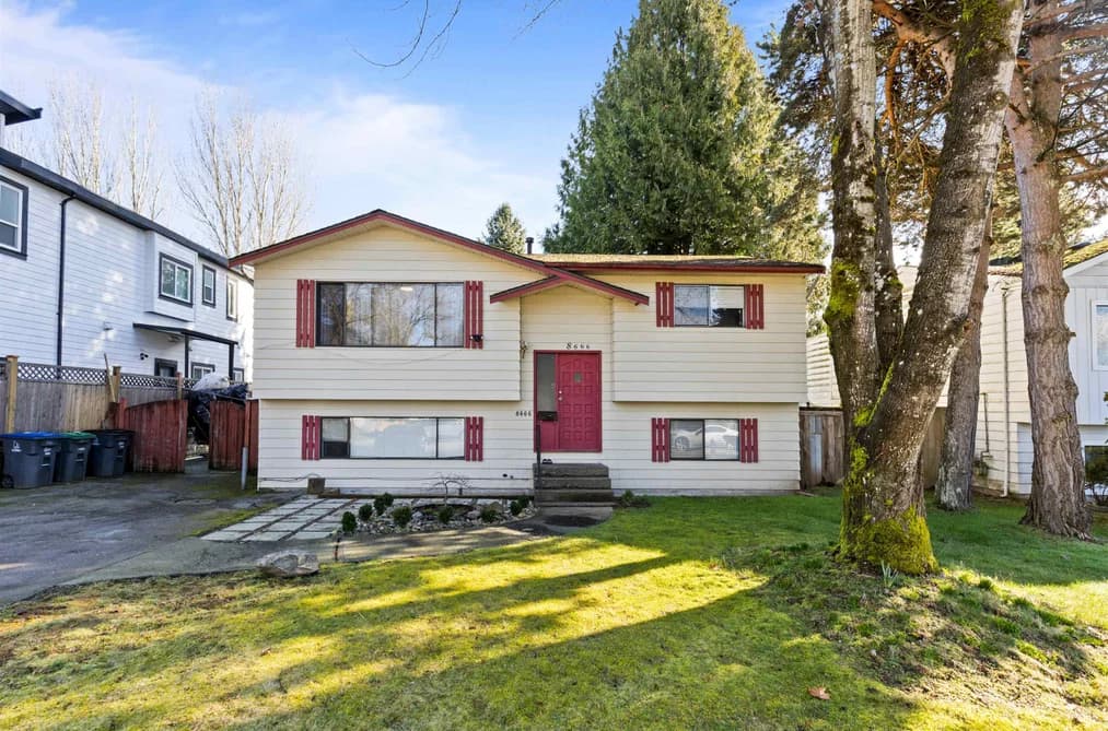 8666 AUGUST DRIVE, Surrey, BC — Residential for Sale - Photo 2