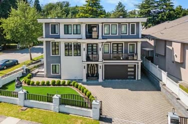 House for sale at 8671 Galway Crescent Surrey British Columbia - MLS: R3122472