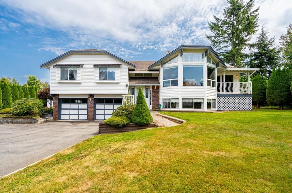 8690 GOUNDREY STREET, Mission, BC — Residential for Sale - Main Photo