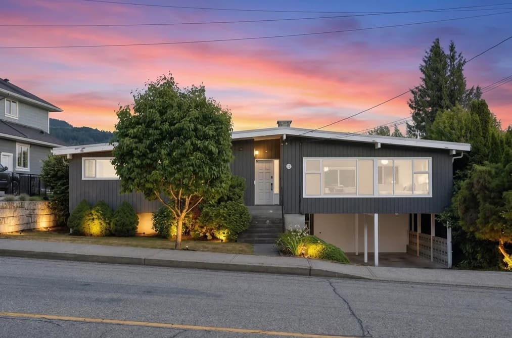 87 MUNDY STREET, Coquitlam, BC — Residential for Sale - Main Photo