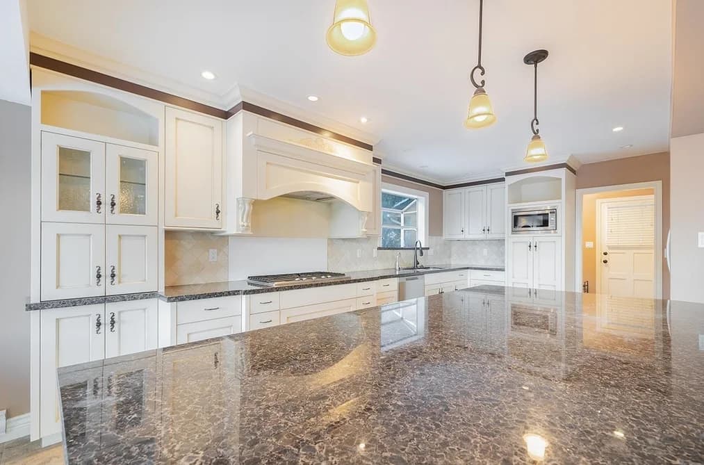 870 GREENWOOD ROAD, West Vancouver, BC — Residential for Sale - Photo 2