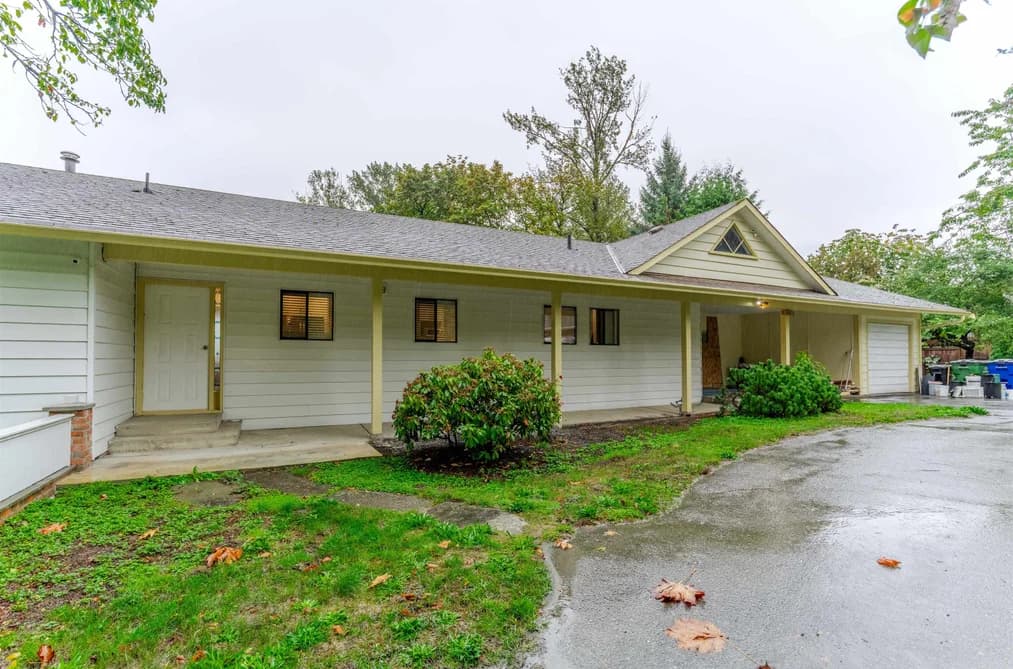 8726 CHILLIWACK MOUNTAIN ROAD, Chilliwack, BC — Residential for Sale - Main Photo