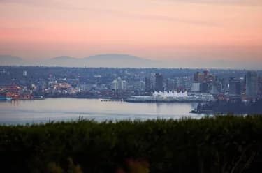 House for sale at 875 Eyremount Drive West Vancouver British Columbia - MLS: R3122393
