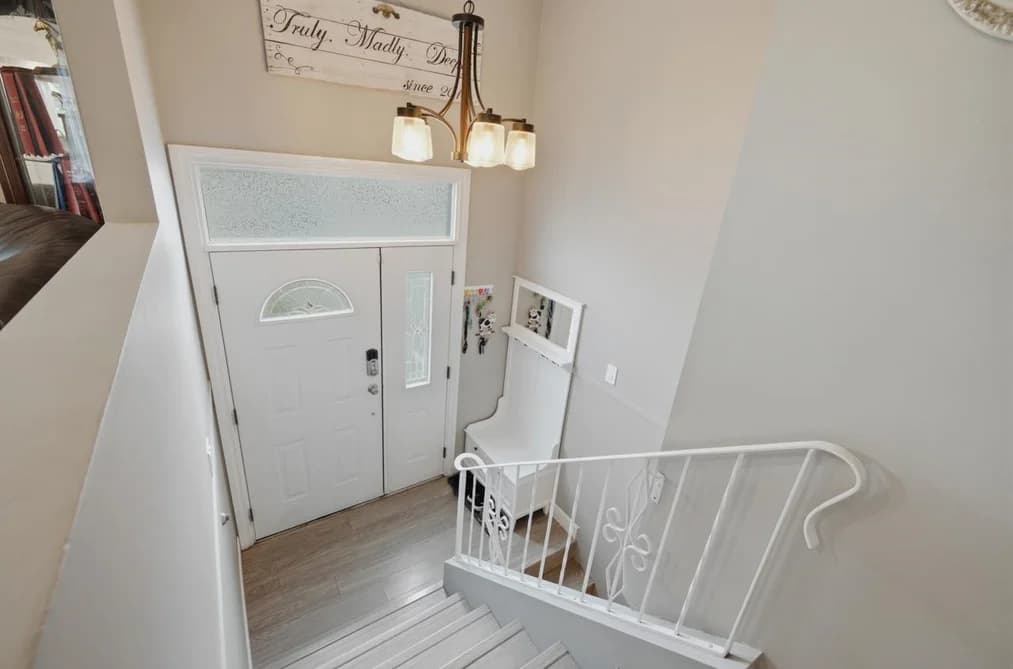 8762 CORNWALL CRESCENT, Chilliwack, BC — Residential for Sale - Photo 2