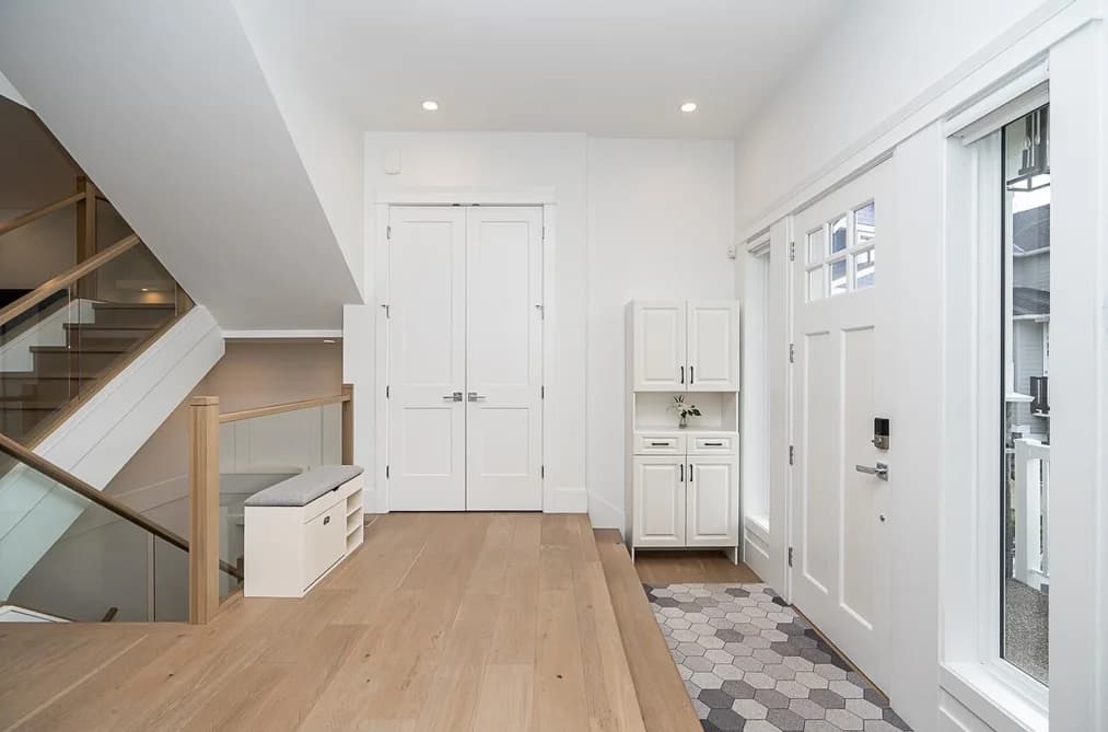 878 163A STREET, Surrey, BC — Residential for Sale - Photo 2