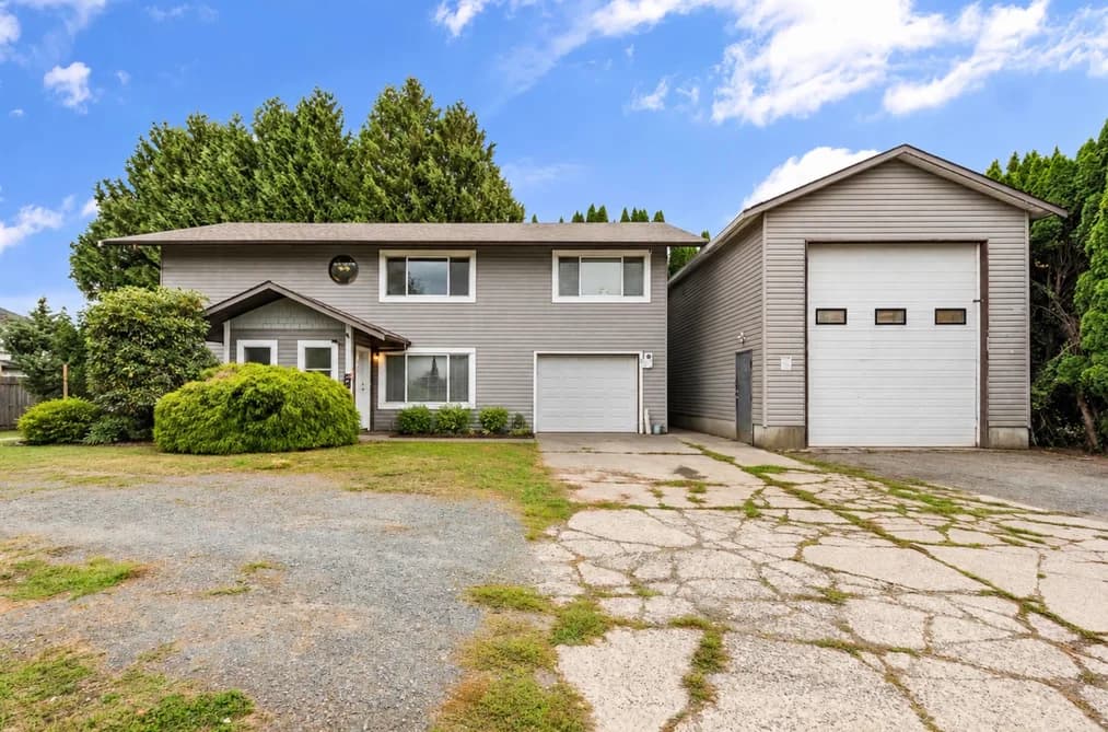 8792 BELLEVUE DRIVE, Chilliwack, BC — Residential for Sale - Main Photo