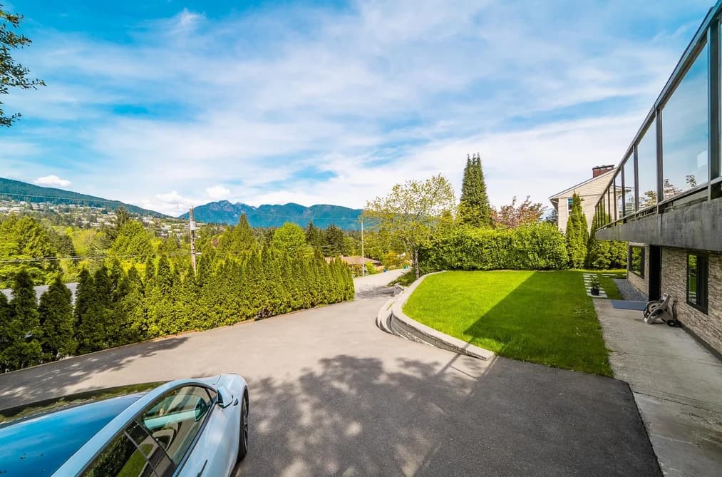 880 JEFFERSON AVENUE, West Vancouver, BC — Residential for Sale - Photo 2