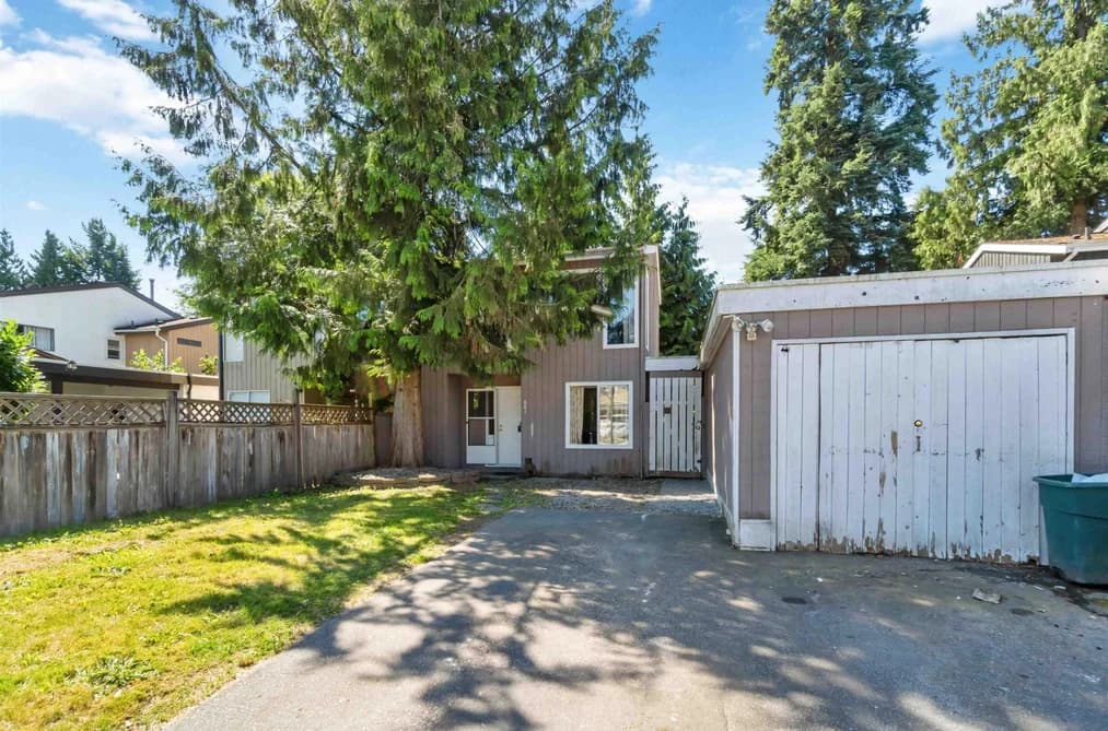 881 PINEBROOK PLACE, Coquitlam, BC — Residential for Sale - Main Photo