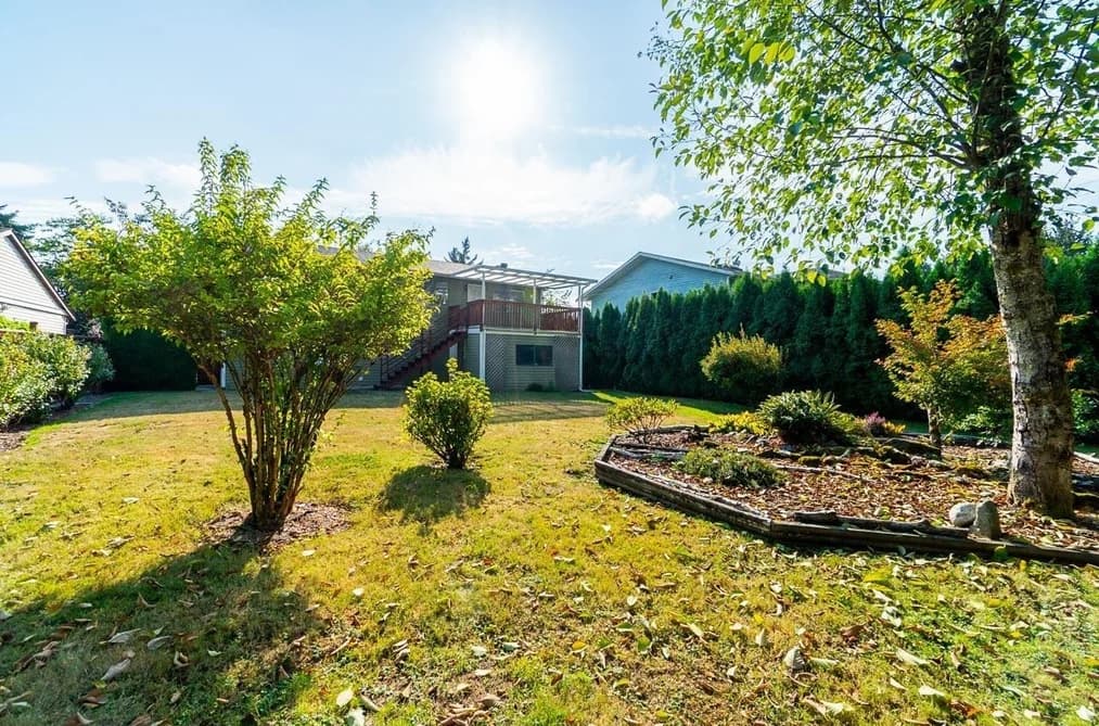 8839 156A STREET, Surrey, BC — Residential for Sale - Photo 2