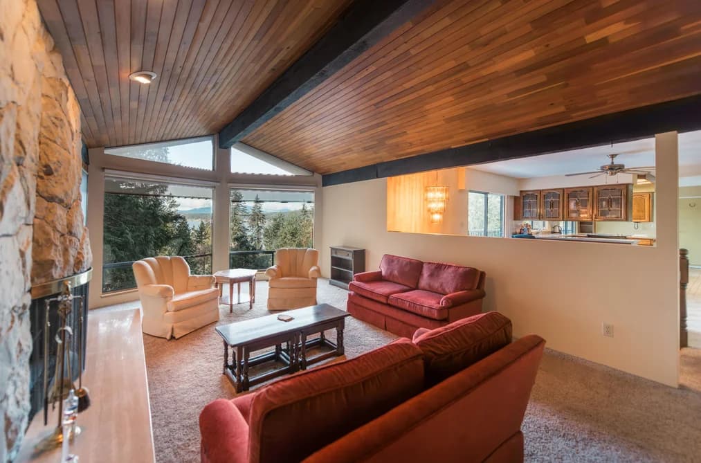 8846 REDROOFFS ROAD, Halfmoon Bay, BC — Residential for Sale - Main Photo