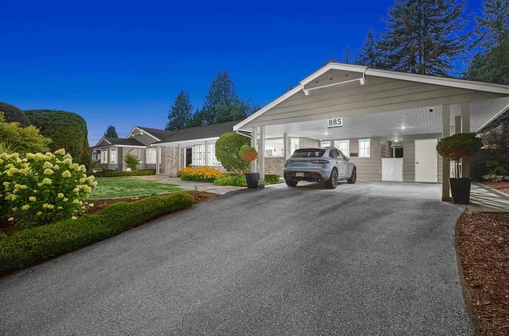 885 MARGAREE PLACE, West Vancouver, BC — Residential for Sale - Photo 2