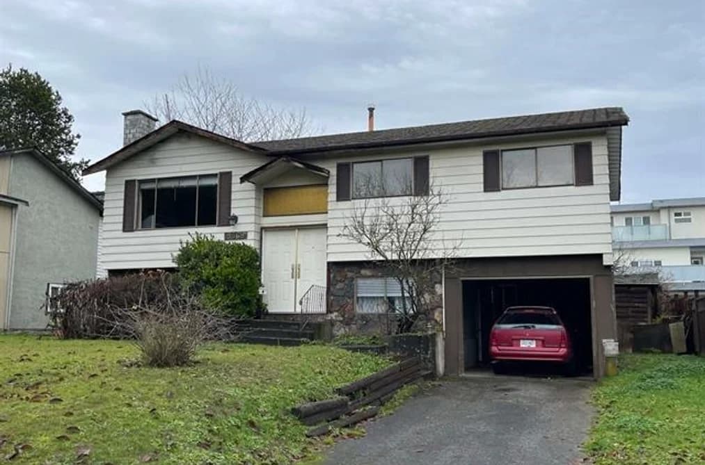 8868 ROSLIN PLACE, Surrey, BC — Residential for Sale - Main Photo