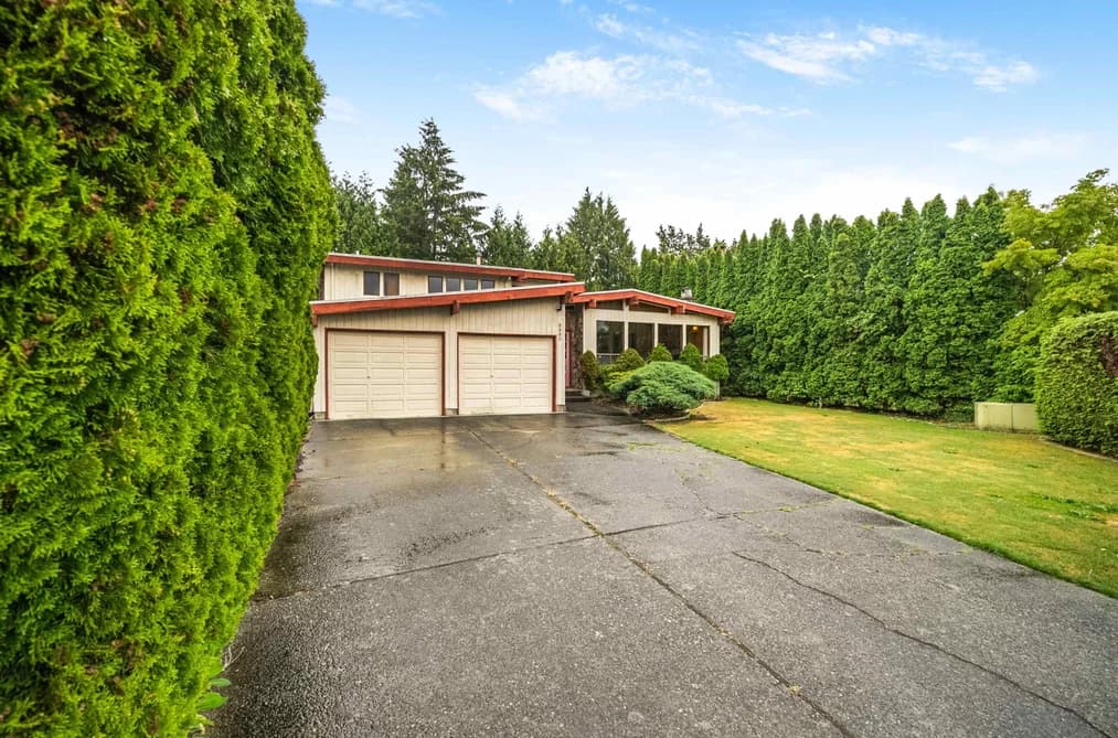 8880 CARMICHAEL STREET, Richmond, BC — Residential for Sale - Photo 2