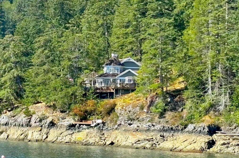 890 THE GROVE ROAD, Gambier Island, BC — Residential for Sale - Main Photo