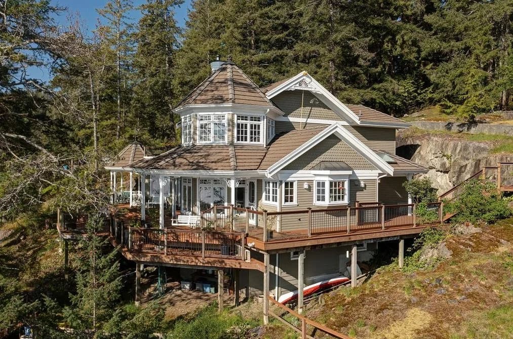 890 THE GROVE ROAD, Gambier Island, BC — Residential for Sale - Photo 2