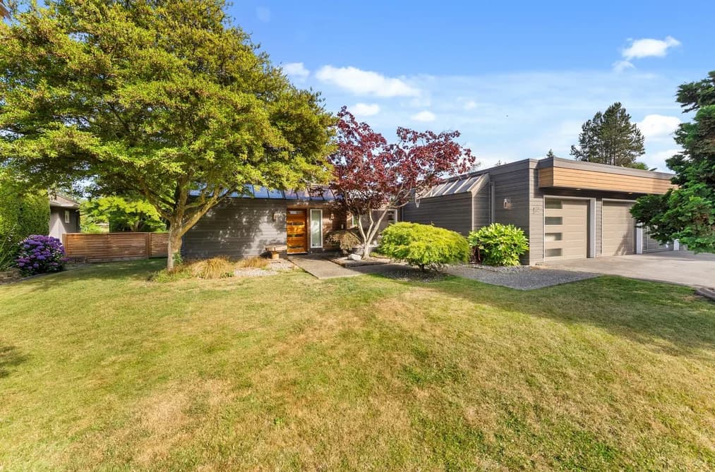 894 EDEN CRESCENT, Delta, BC — Residential for Sale - Main Photo
