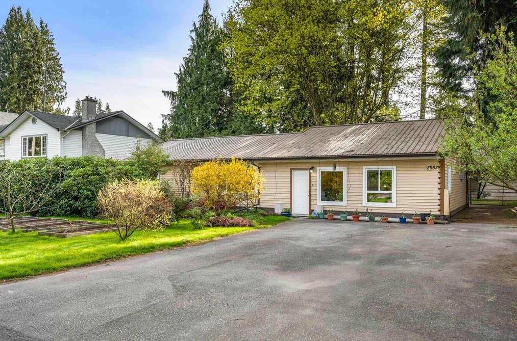 8952 WRIGHT STREET, Langley, BC — Residential for Sale - Photo 2