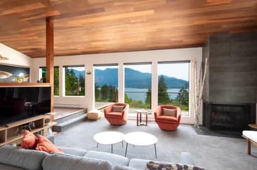 House for sale at 896 Taylor Road Bowen Island British Columbia - MLS: R3107031