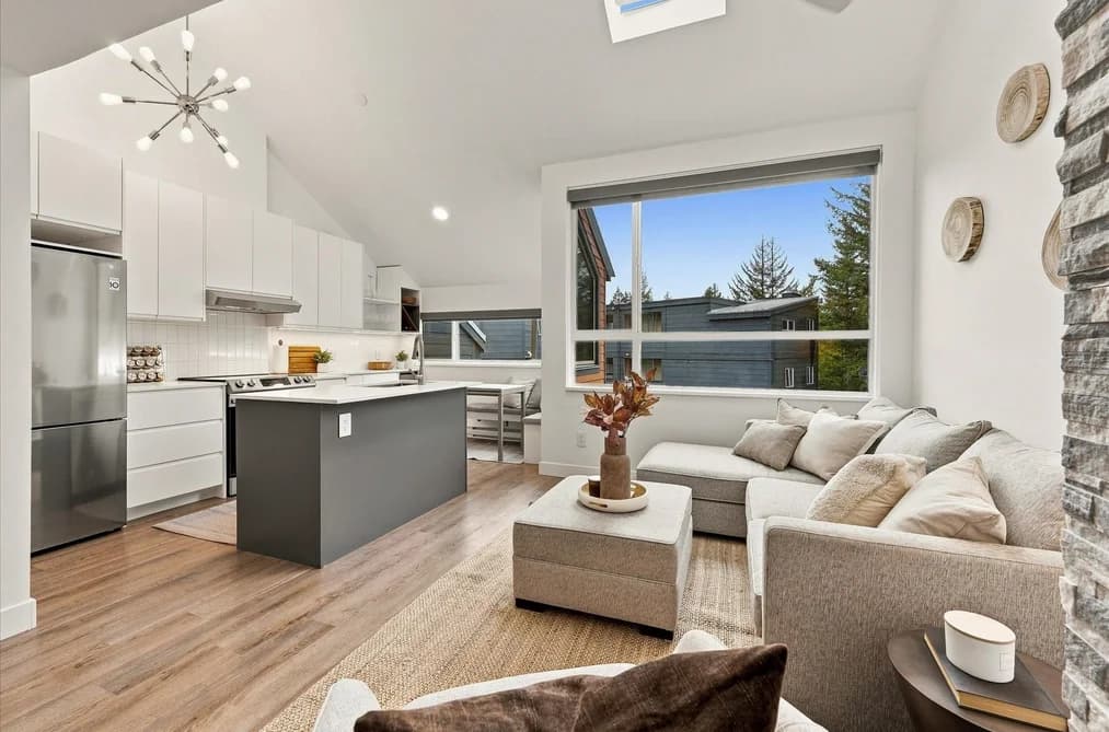 9 2110 WHISTLER ROAD, Whistler, BC — Residential for Sale - Main Photo