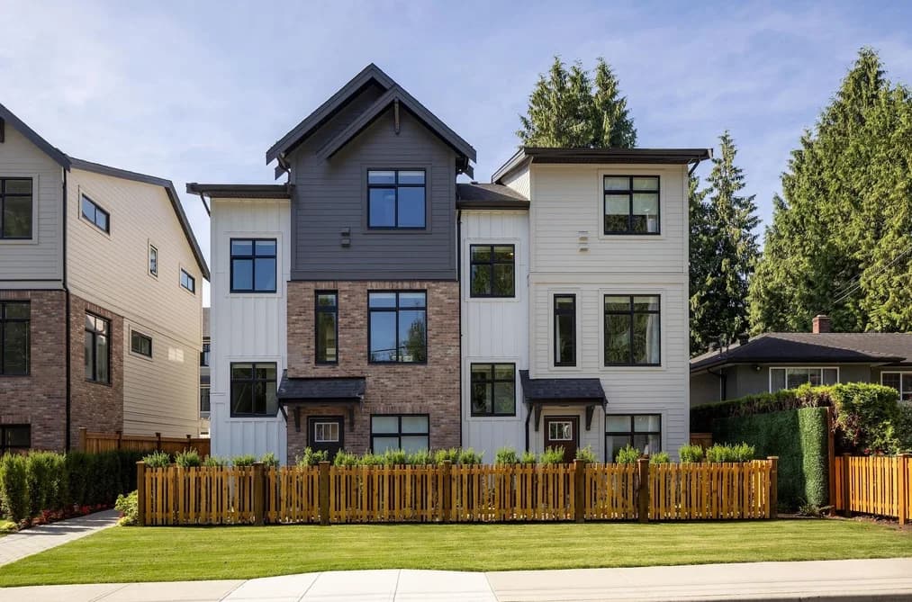 9 2150 RINDALL AVENUE, Port Coquitlam, BC — Residential for Sale - Main Photo