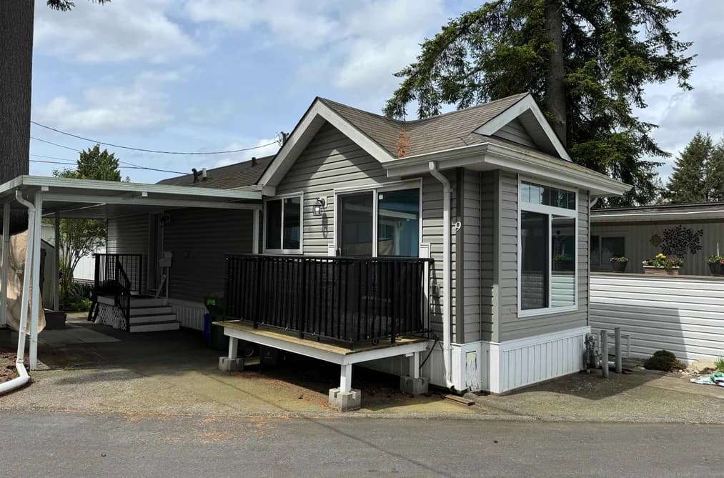 9 24330 FRASER HIGHWAY, Langley, BC — Residential for Sale - Main Photo
