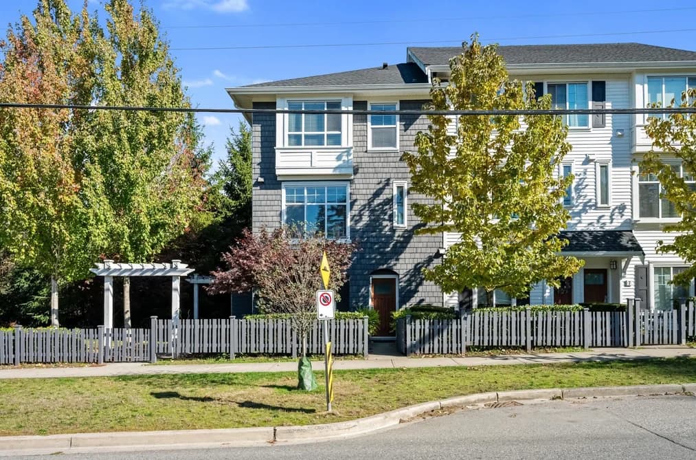9 2550 156 STREET, Surrey, BC — Residential for Sale - Photo 2
