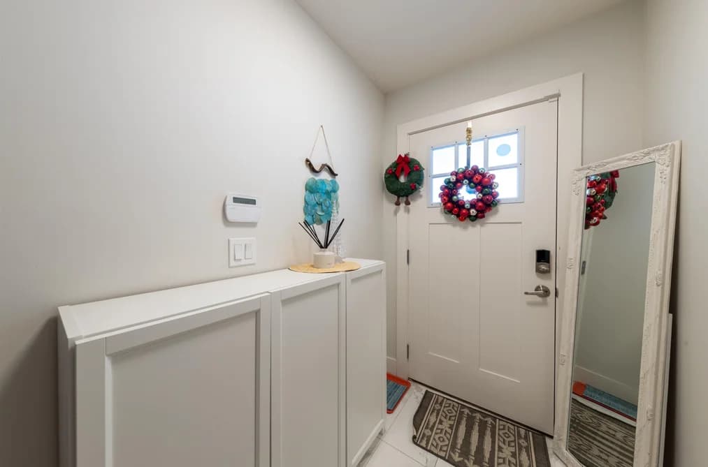 9 9211 MCKIM WAY, Richmond, BC — Residential for Sale - Photo 2