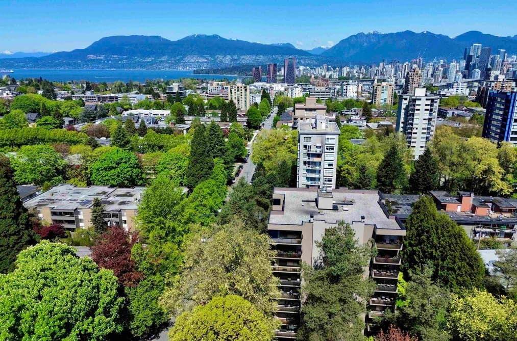 900 1685 W 14TH AVENUE, Vancouver, BC — Residential for Sale - Main Photo