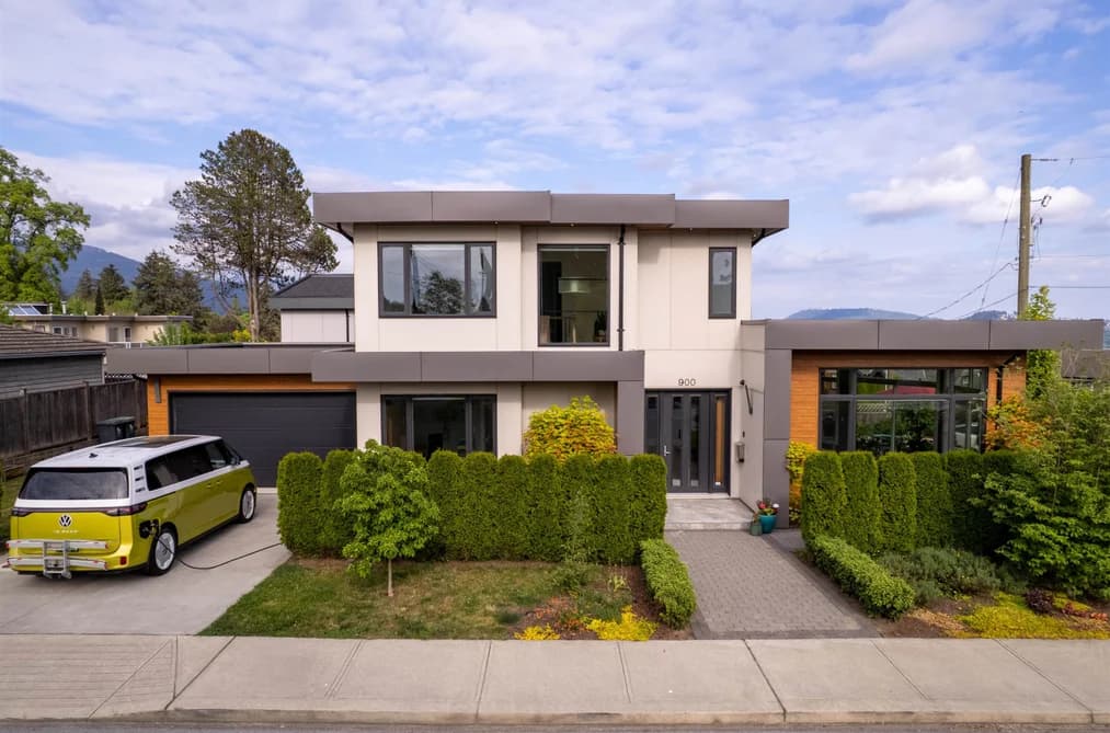 900 HENDRY AVENUE, North Vancouver, BC — Residential for Sale - Main Photo