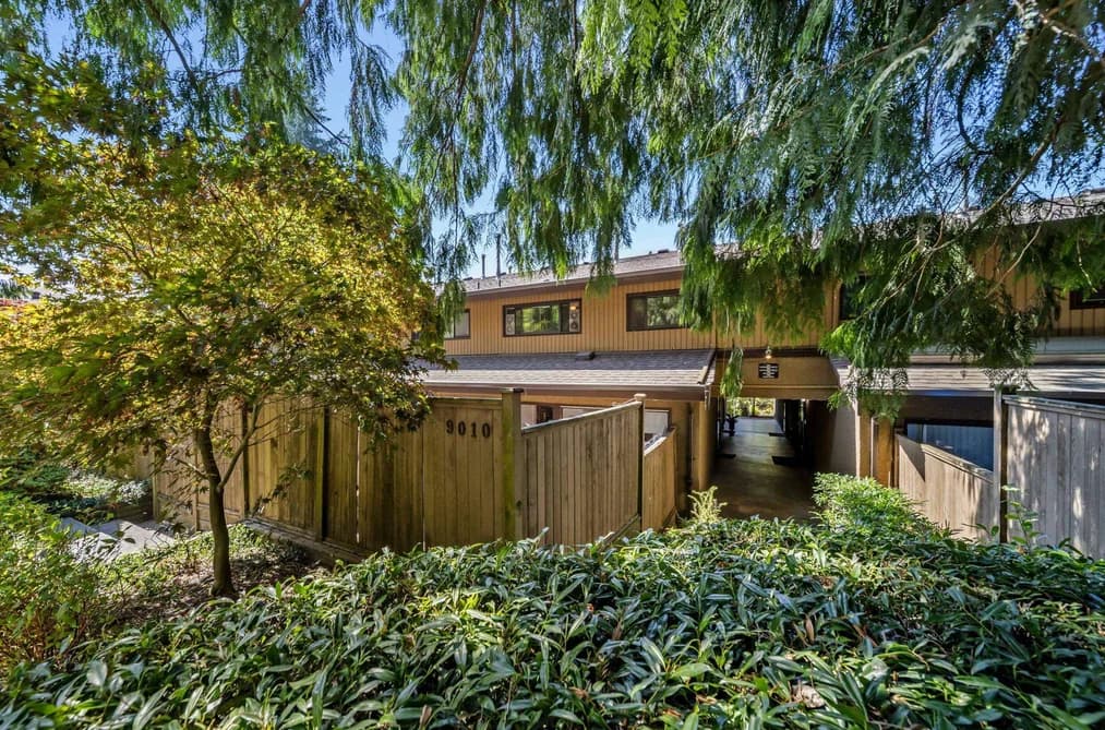 9010 CENTAURUS CIRCLE, Burnaby, BC — Residential for Sale - Main Photo
